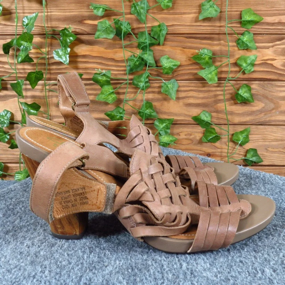 Clarks Indigo Rosa Central Women Heel Size 10 Casual Dress Tan Leather Sandals‎